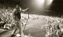 Kenny Chesney: Summer in 3D Photo 6