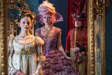 The Nutcracker and the Four Realms Photo 6