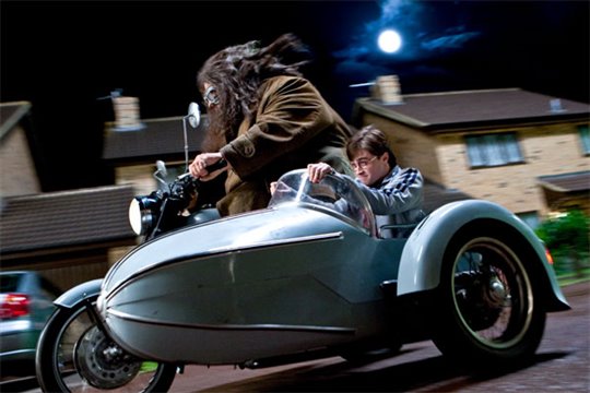 Harry Potter and the Deathly Hallows: Part 1 Photo 24 - Large