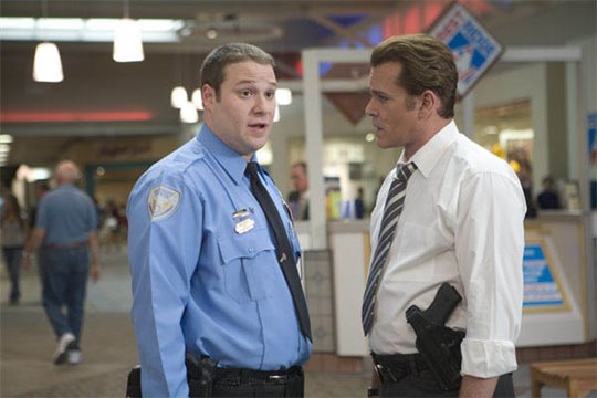 Observe and Report Photo 20 - Large