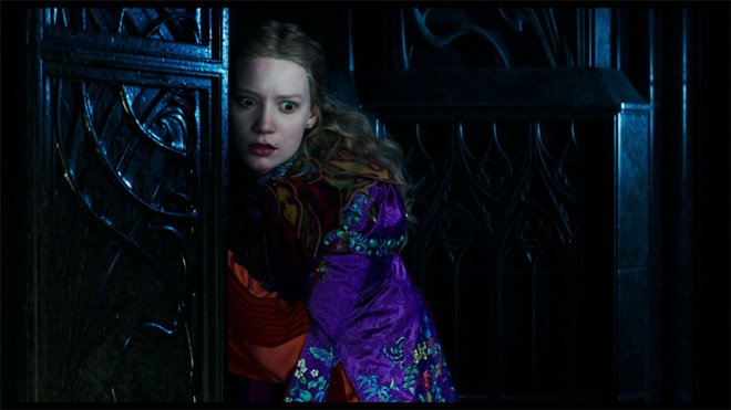 Alice Through the Looking Glass Photo 6 - Large