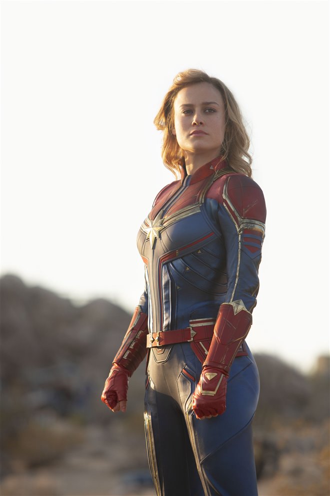Captain Marvel Photo 34 - Large