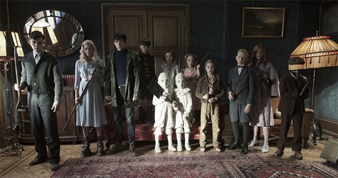 Miss Peregrine's Home for Peculiar Children Photo 3 - Large