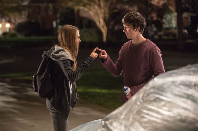Paper Towns Photo 1 - Large