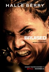 Bruised (Netflix) Affiche de film