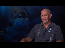 Charles Martin Smith (Dolphin Tale) Video