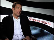 Clive Owen (The International) Video