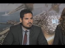 Michael Peña & Bridget Moynahan (Battle: Los Angeles) Video