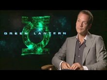 Peter Sarsgaard (Green Lantern) Video