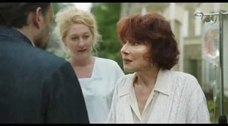 Adieu Berthe : L'enterrement de mémé Trailer Video Thumbnail
