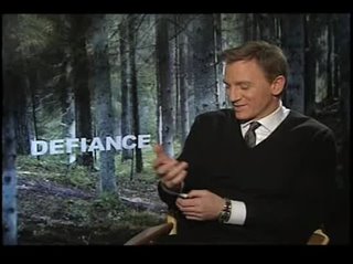 Daniel Craig (Defiance) - Interview Video Thumbnail