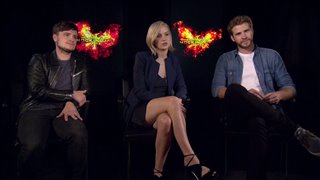 Jennifer Lawrence, Josh Hutcherson & Liam Hemsworth - The Hunger Games: Mockingjay - Part 2 - Interview Video Thumbnail
