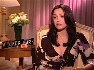 ROSE BYRNE - WICKER PARK - Interview Video Thumbnail